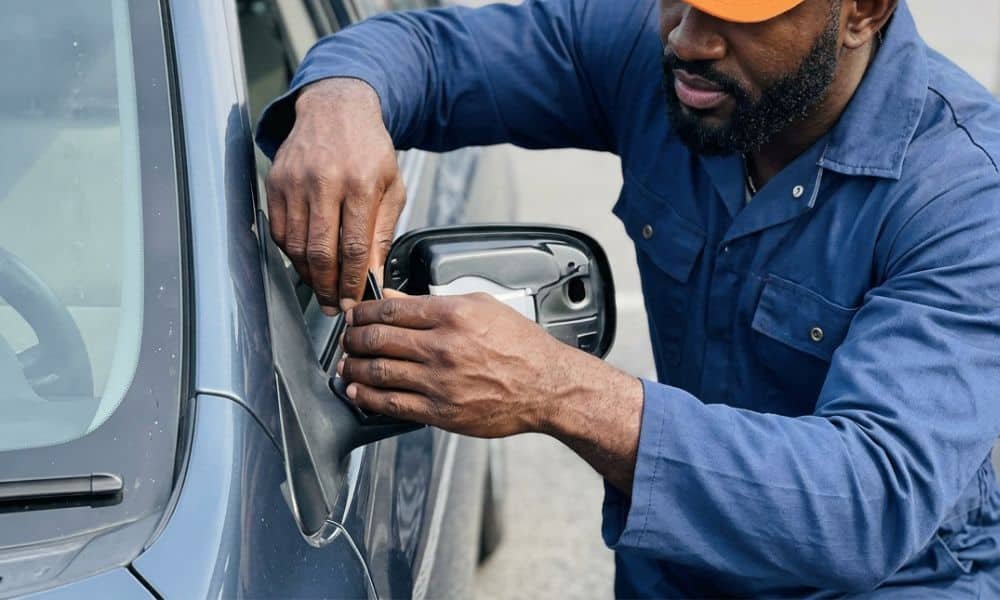 Auto Mirror Replacement